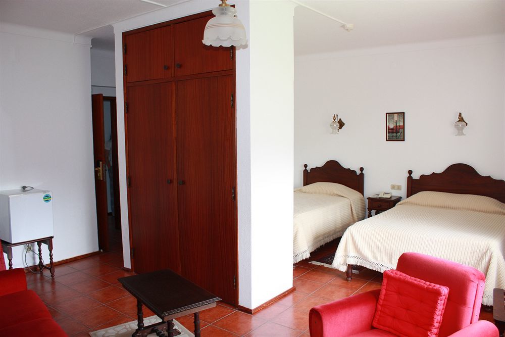 Hotel Dona Leonor Caldas Da Rainha Exterior photo