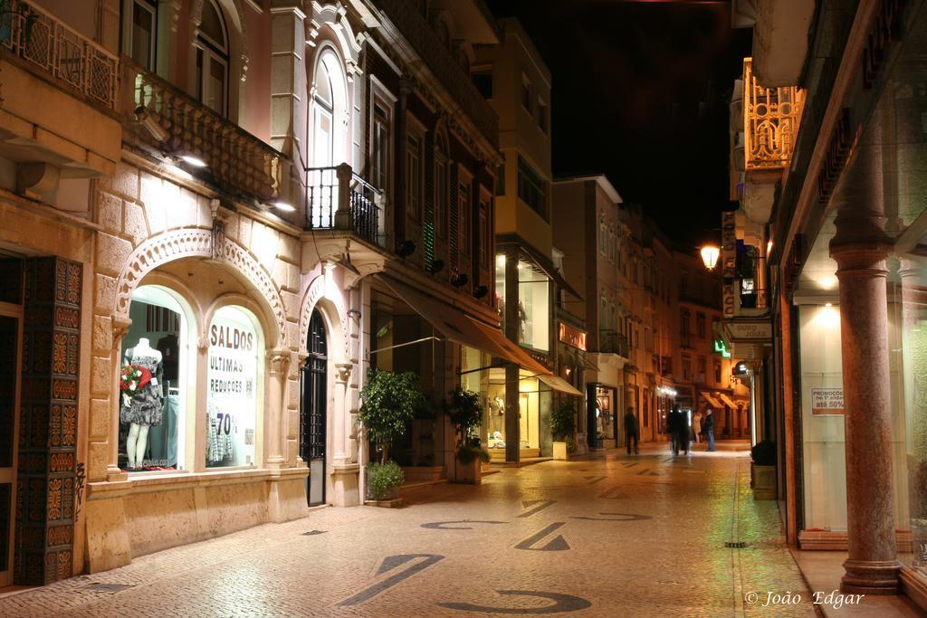 Hotel Dona Leonor Caldas Da Rainha Exterior photo