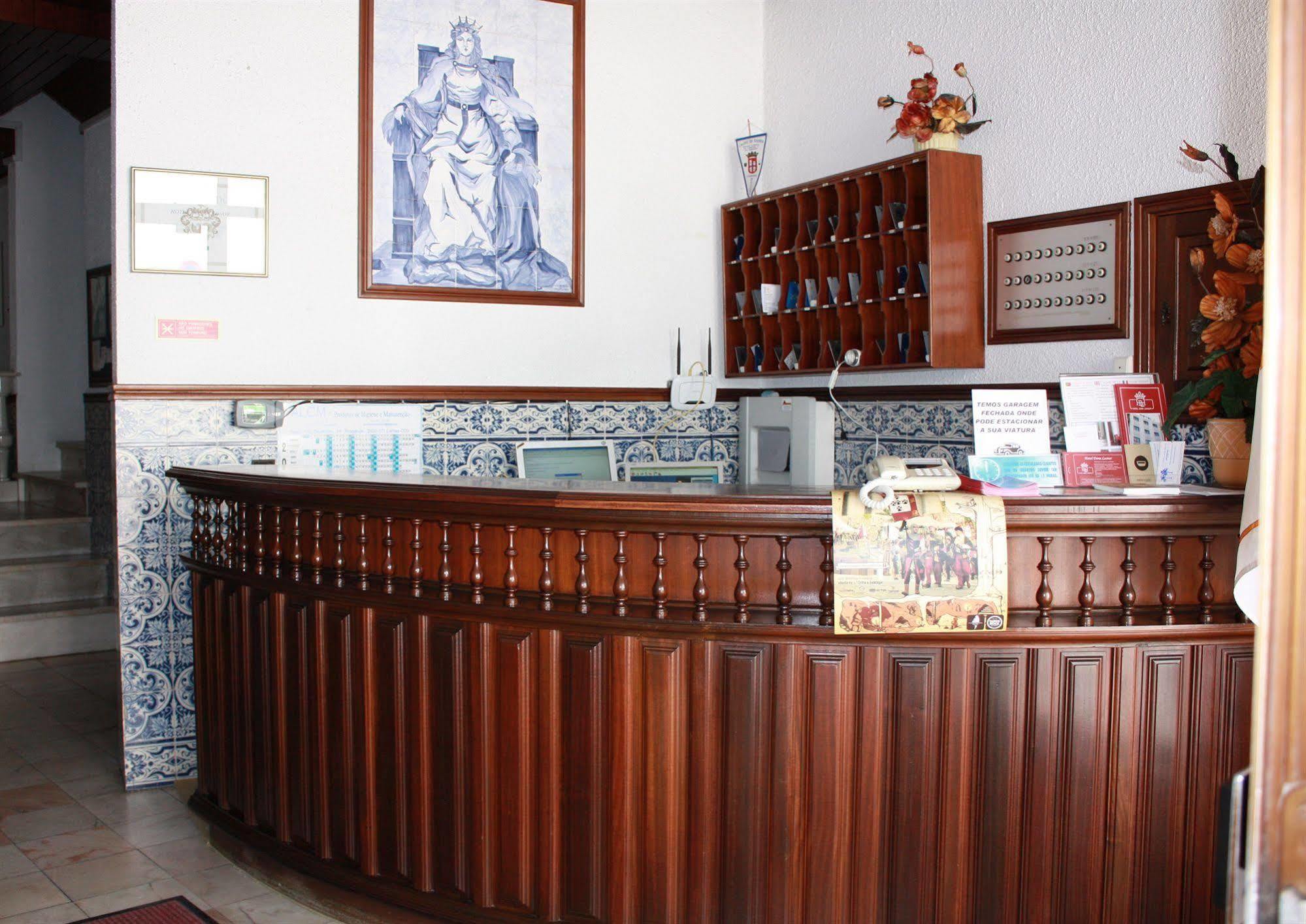 Hotel Dona Leonor Caldas Da Rainha Exterior photo